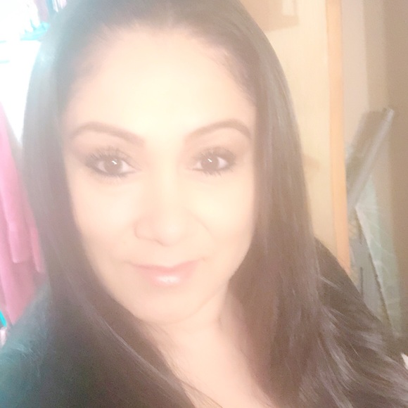 Meet your Posher, Mary lou - Picture 2 of 6